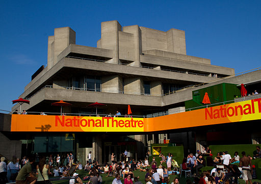 Gender and Ethno-cultural Segregation at The National Theatre